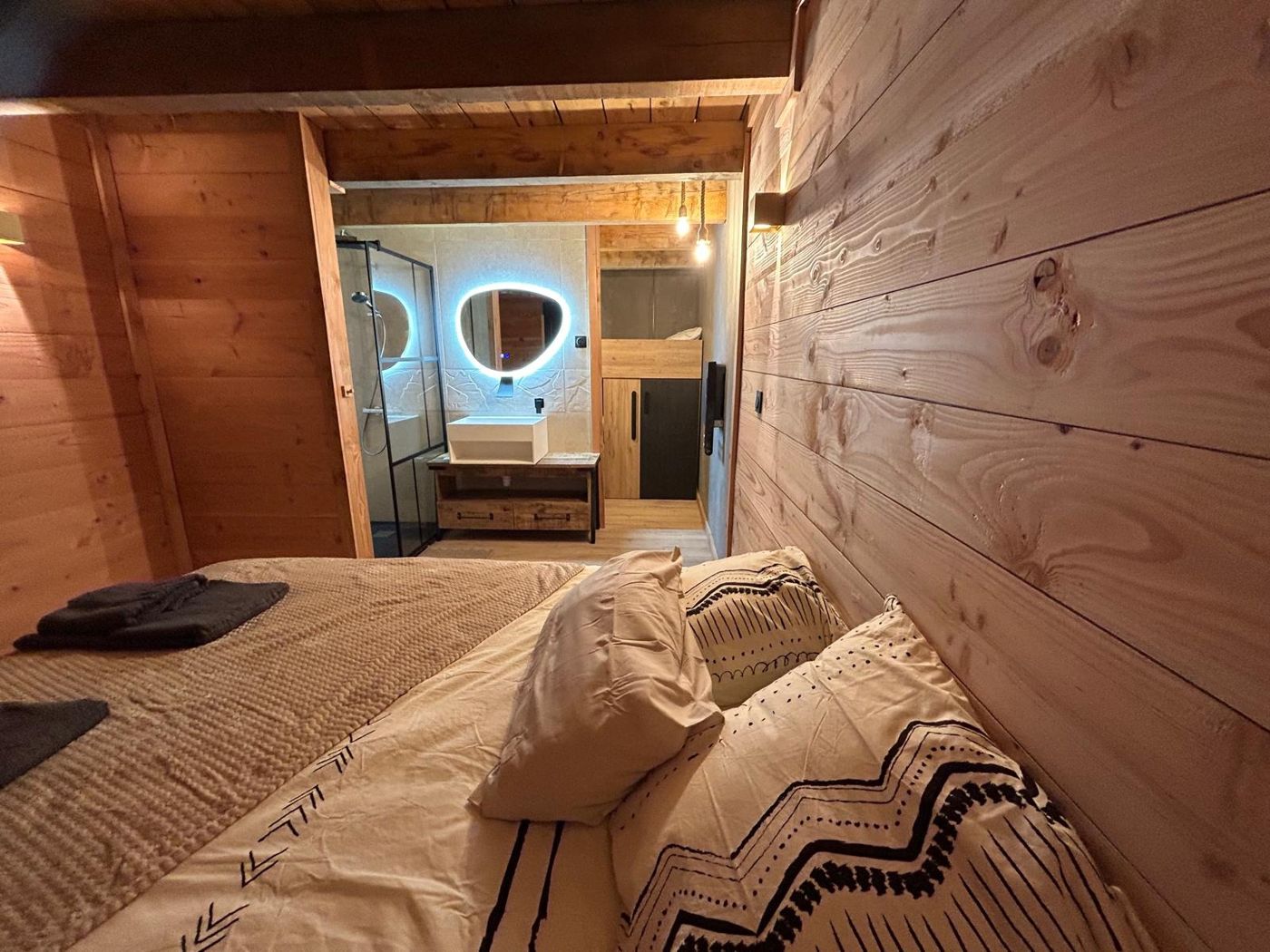 Chambre de suite familiale avec salle d'eau